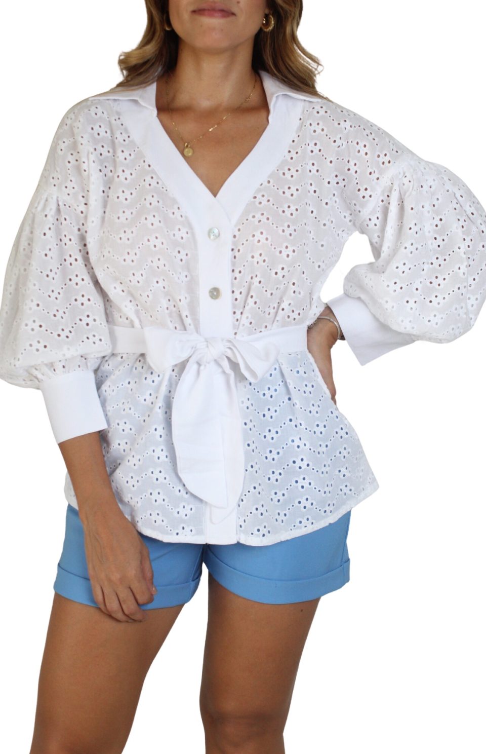 Blusa de Ojalillo con Lazo Frontal