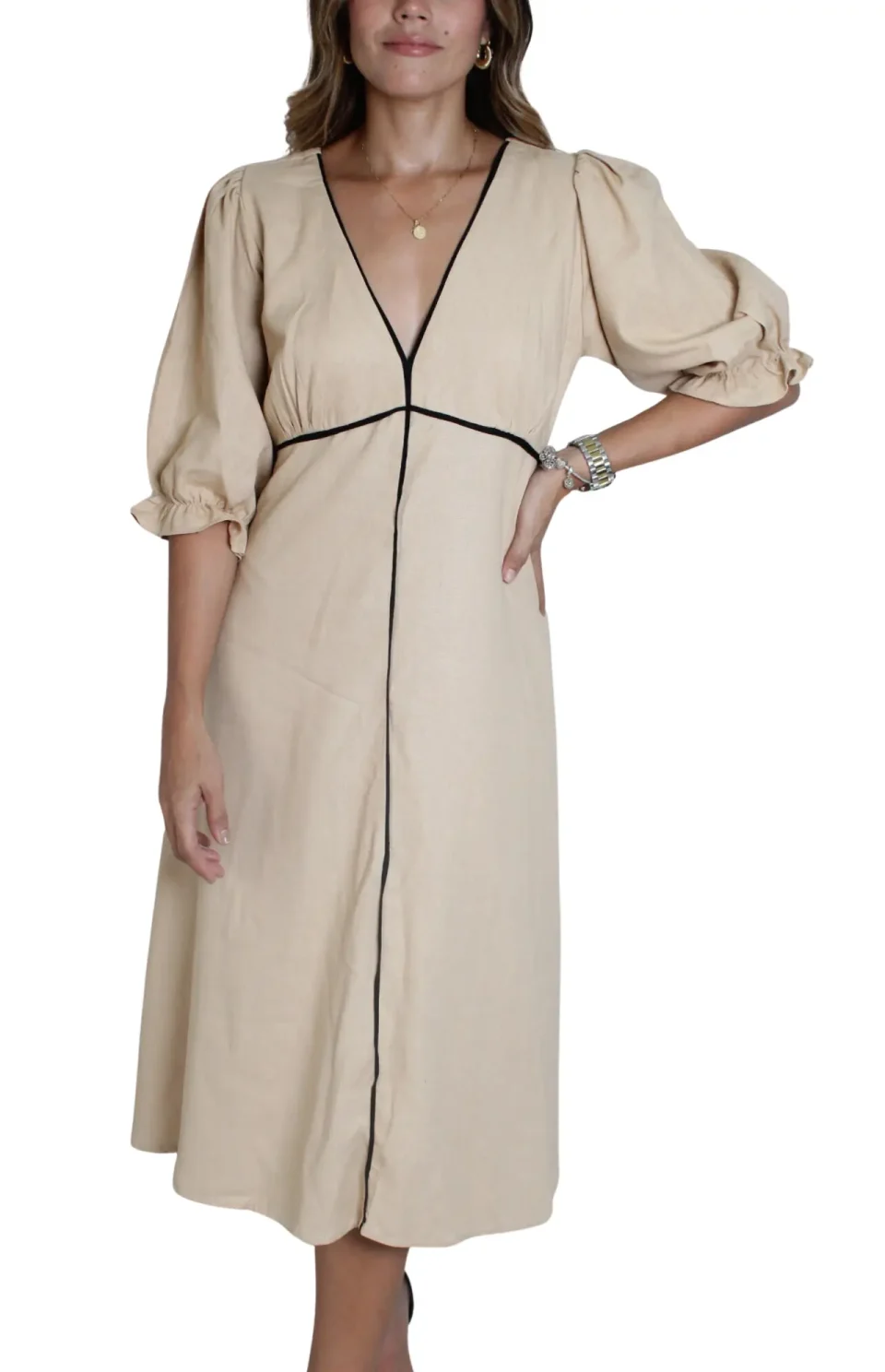 Vestido Midi con Detalle en Contraste