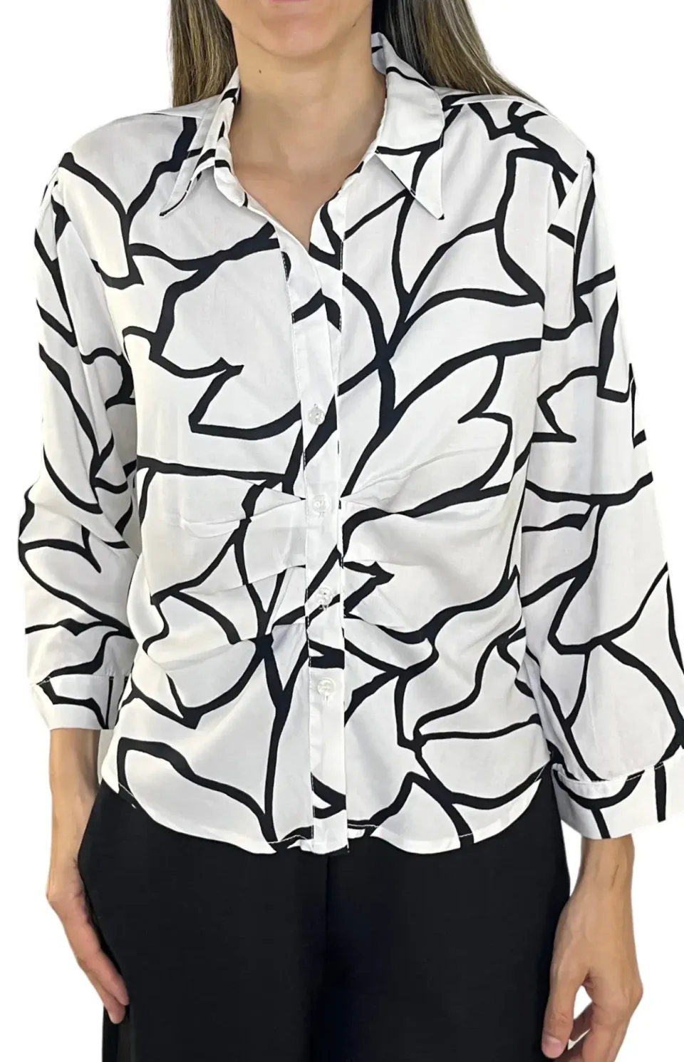 blusa chalis elegante estampada blancafrente