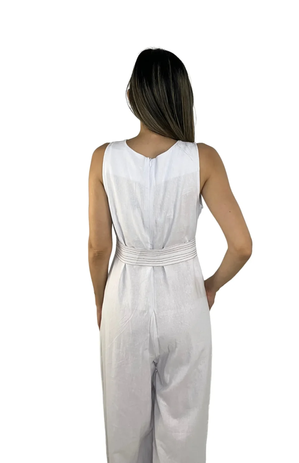 enterizo de mujer blanco espalda
