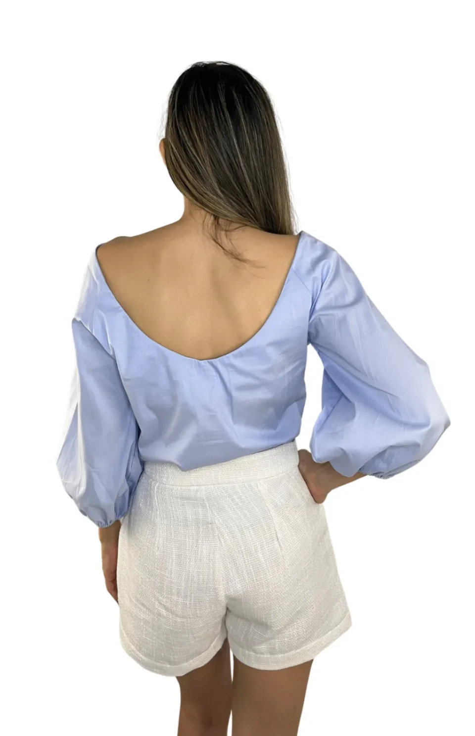 short blanco mujer espalda